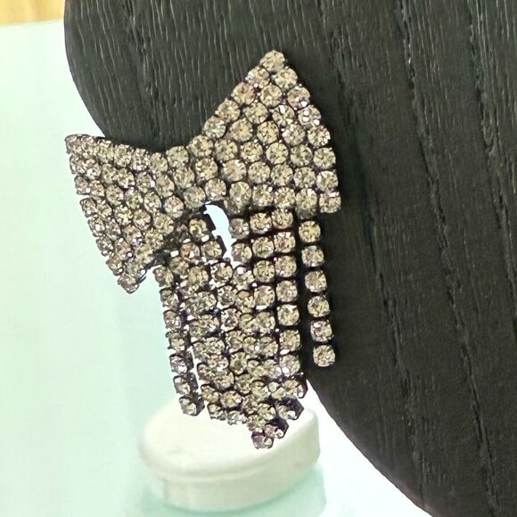 Vintage Jewelry - Vintage Style Bow Rhinestone Earrings pierced